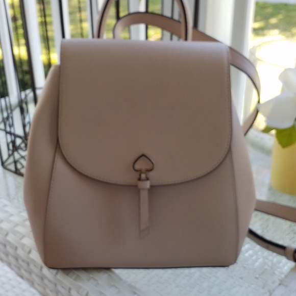 Kate Spade(*SOLD*) - Picture 3 of 9